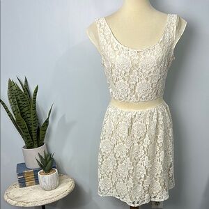 American Eagle Outfitters Cream Lace Skater Dress NWT Size 10
